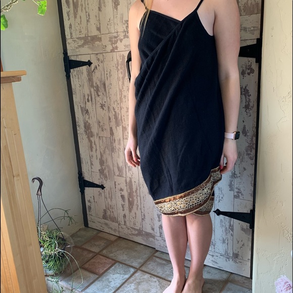 Classy Soft Surroundings Swim Cover-up - Picture 2 of 9